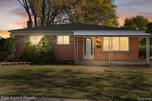 26746 Grobbel Ave, Warren, MI, 48091-1207 | Card Image