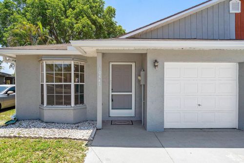 10441 Boynton Place Cir, Boynton Beach, FL, 33437-2627 | Card Image