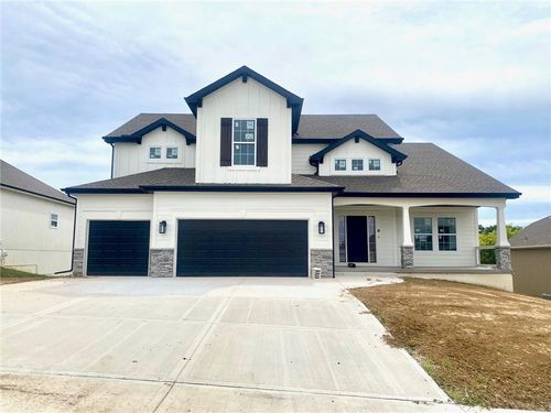 1051 Fir Ln, Liberty, MO, 64068-4315 | Card Image