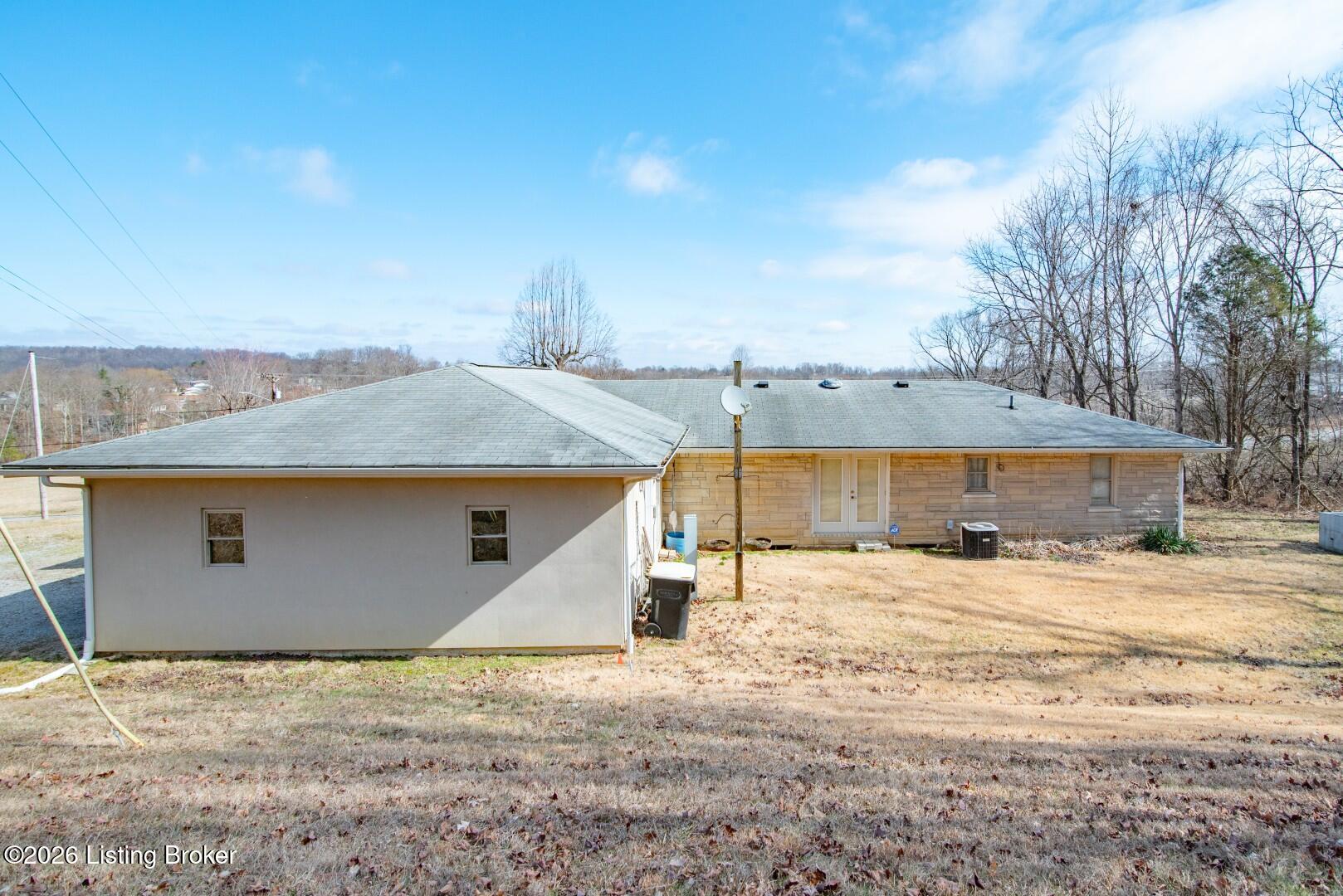 Residential in Leitchfield 4