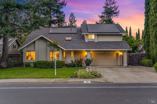 587 El Capitan Dr, Danville, CA, 94526-4944 | Card Image