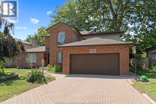 5753 Bishop St, Lasalle, ON, N9H1N8 | Card Image