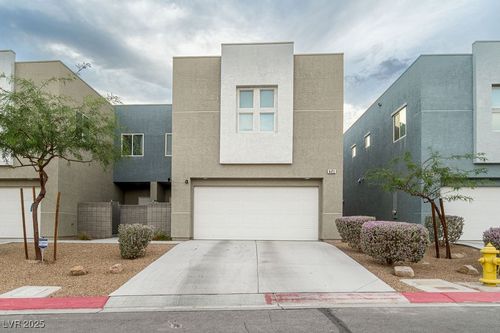 6471 Cinnamon Hazlenut St, North Las Vegas, NV, 89084-1332 | Card Image