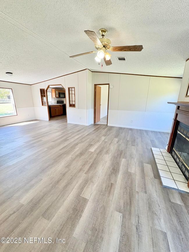 7598 Madison Dr, House other with 4 bedrooms, 2 bathrooms and null parking in Glen St. Mary FL | Image 10