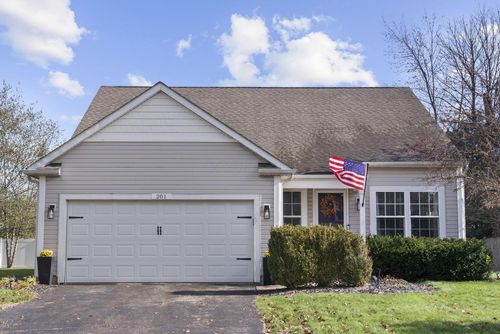 201 Fox Hall Dr, Pataskala, OH, 43062-8938 | Card Image