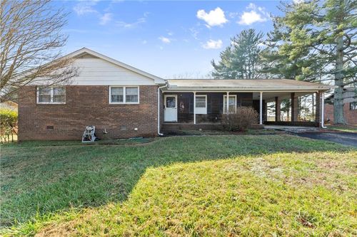 3750 Robinson Dr, Oakwood, GA, 30566-3407 | Card Image