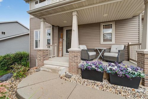 2610 Koshkonong Way, Sun Prairie, WI, 53590-7060 | Card Image