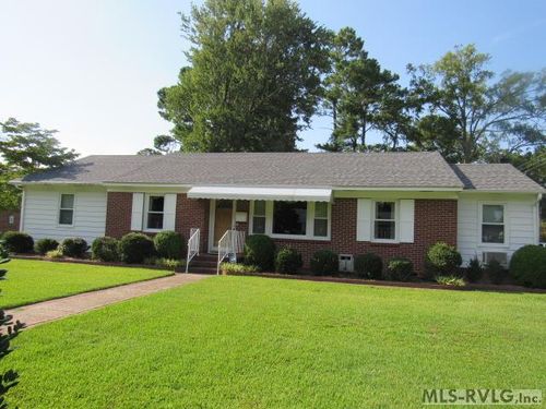 225 Woodridge Dr, Murfreesboro, NC, 27855 | Card Image