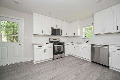 226 Hyta St, Houston, TX, 77018-5636 | Card Image