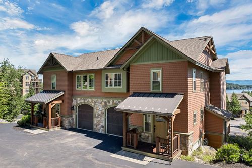 2-596 Scenic Rd, Laconia, NH, 03246-1823 | Card Image