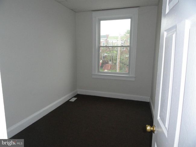 12 S Tremont Rd, Townhouse with 4 bedrooms, 2 bathrooms and null parking in BALTIMORE MD | Image 20