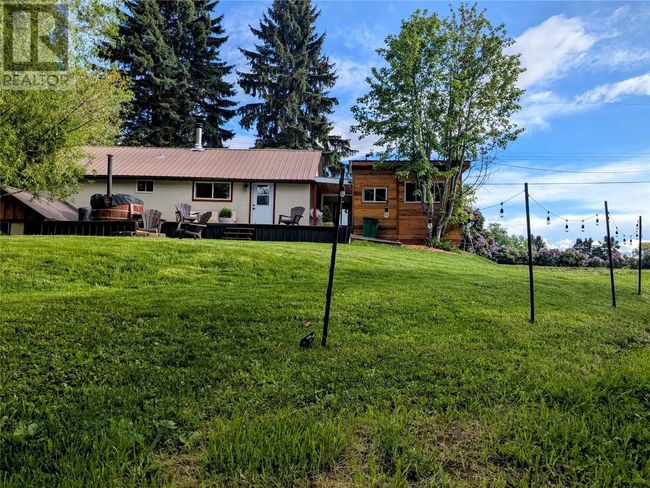 4152 51 St, House other with 2 bedrooms, 2 bathrooms and 10 parking in Canyon BC | Image 37