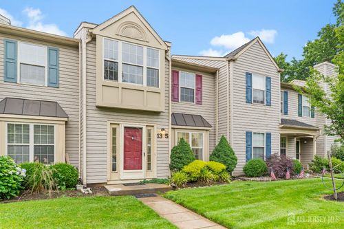5-13 Stuart Dr, Freehold, NJ, 07728-5123 | Card Image