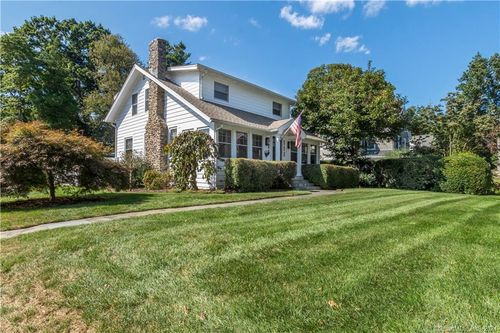 303 Wakeman Rd, Fairfield, CT, 06824-5121 | Card Image