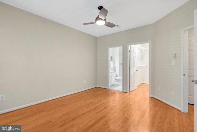 13717 Currant Loop, Townhouse with 3 bedrooms, 3 bathrooms and null parking in GAINESVILLE VA | Image 27