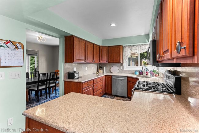 Kitchen | Image 6