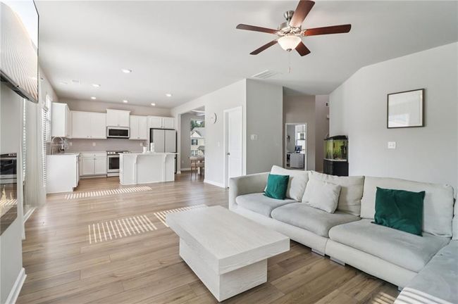 4172 Cedar Commons Way, House other with 5 bedrooms, 3 bathrooms and null parking in Conley GA | Image 6
