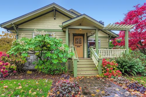 401 W 25th St, Vancouver, WA, 98660-2547 | Card Image