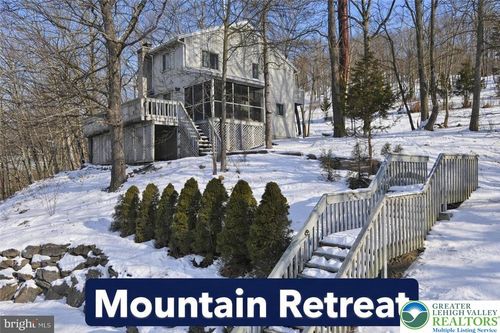 194 Stafford Dr, Bushkill, PA, 18324-9148 | Card Image