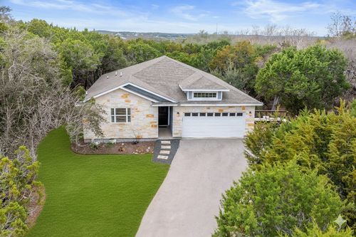 7502 Stable Ln, Lago Vista, TX, 78645 | Card Image
