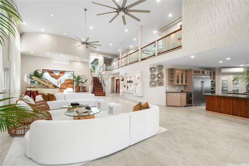 18 Homelani Pl, Honolulu, HI, 96817-1113 | Card Image