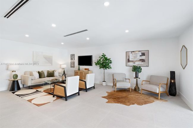 5900 Ne 21 St Ave, House other with 4 bedrooms, 3 bathrooms and null parking in Fort Lauderdale FL | Image 16