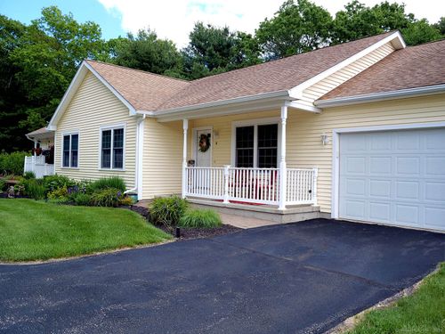4-4 Bluebird Ln, Killingly, CT, 06241-2241 | Card Image