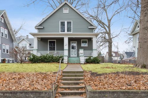 2808 Farnam St, Davenport, IA, 52803-1602 | Card Image