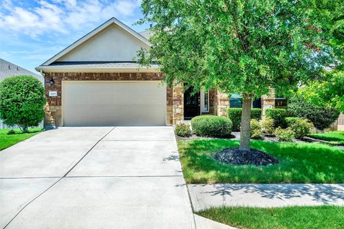 1005 Fountain Grass Way, Georgetown, TX, 78626-2304 | Card Image