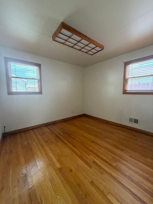 442 W 126th St, Chicago, IL, 60628-7154 | Card Image