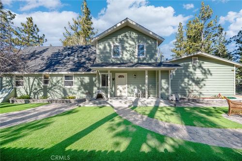 195 Knoll Rd, Big Bear Lake, CA, 92315-9509 | Card Image