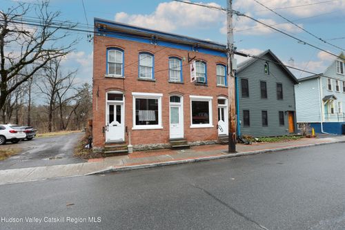 407 Main Street, Rosendale, NY, 12472 | Card Image