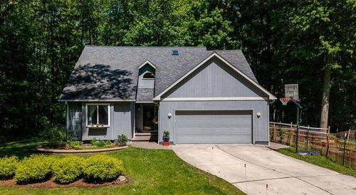 2920 N Harris Rd, Superior Twp, MI, 48198-9608 | Card Image