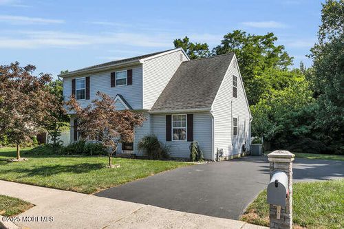 10 Johnson Ave, Union Beach, NJ, 07735-2763 | Card Image