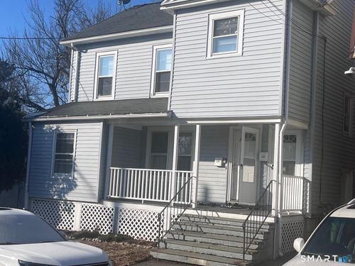 124 Thorpe St, Fairfield, CT, 06824-5750 | Card Image