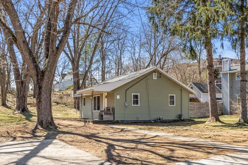 218 E Park Street, Montello, WI, 53949 | Card Image