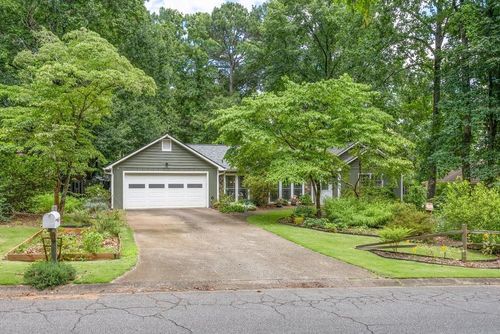 4455 Dunmovin Dr Nw, Kennesaw, GA, 30144-1316 | Card Image