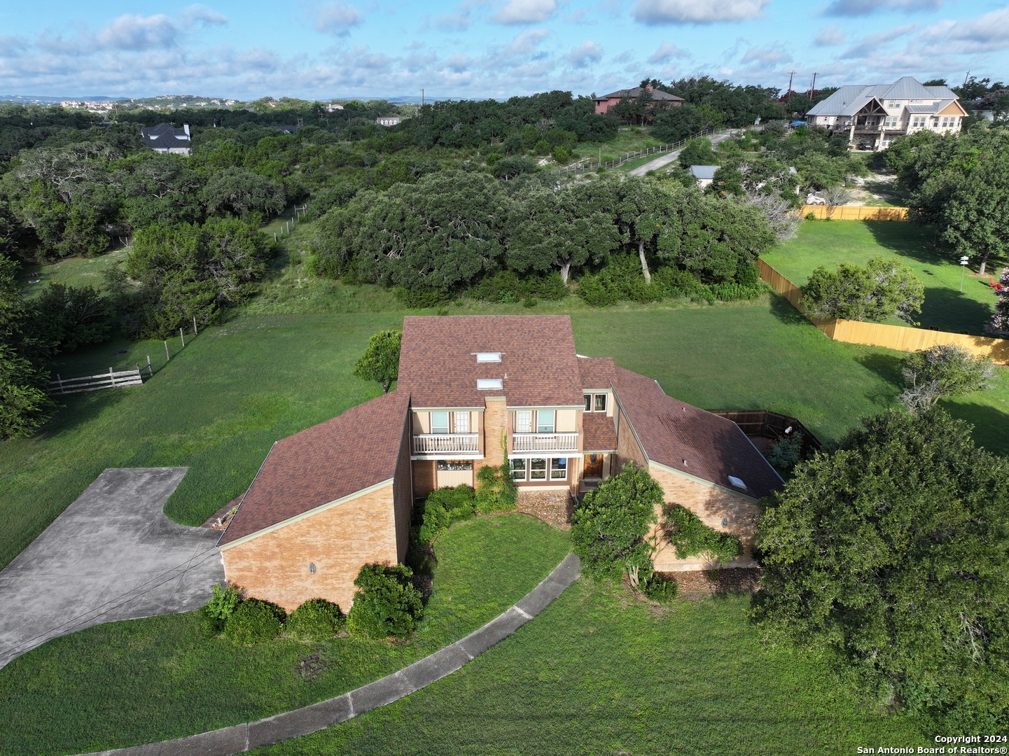 Pimlico Ln, Boerne, TX 78015