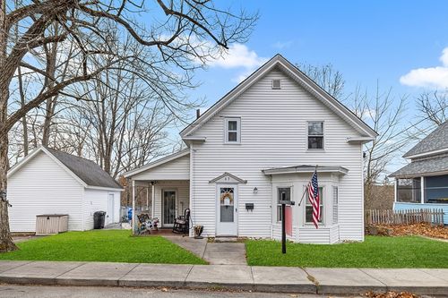 63 Hampstead Pl, Athol, MA, 01331-2910 | Card Image