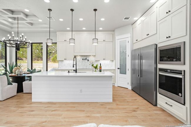 1475 Echo Meadow Ln, House other with 4 bedrooms, 3 bathrooms and null parking in Spring Branch TX | Image 11