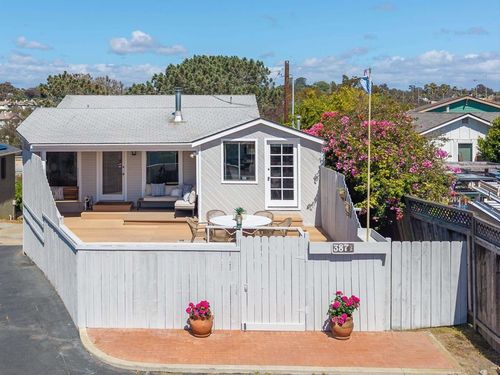 387 1/2 Ocean View Ave, Encinitas, CA, 92024-2625 | Card Image