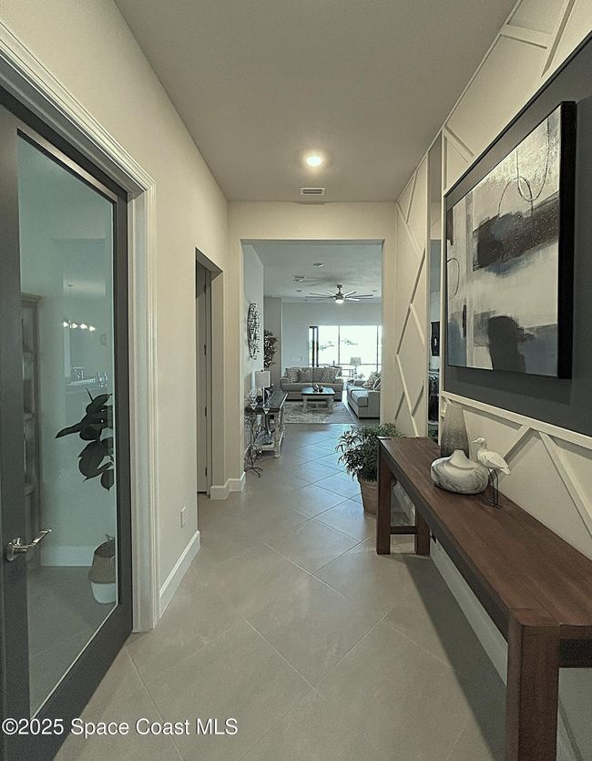 410 Se Vallarta Dr, House other with 3 bedrooms, 3 bathrooms and null parking in Port St. Lucie FL | Image 7