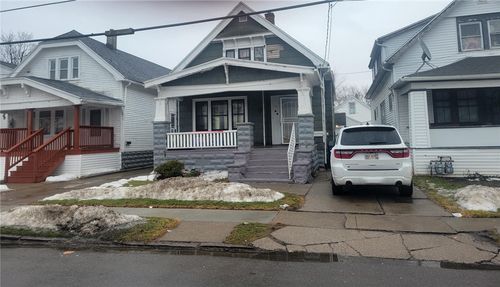 83 Courtland Ave, Buffalo, NY, 14215-3918 | Card Image