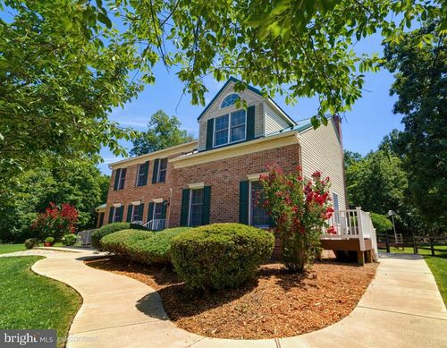 824 Welcome House Rd, PERKASIE, PA, 18944-3434 | Card Image