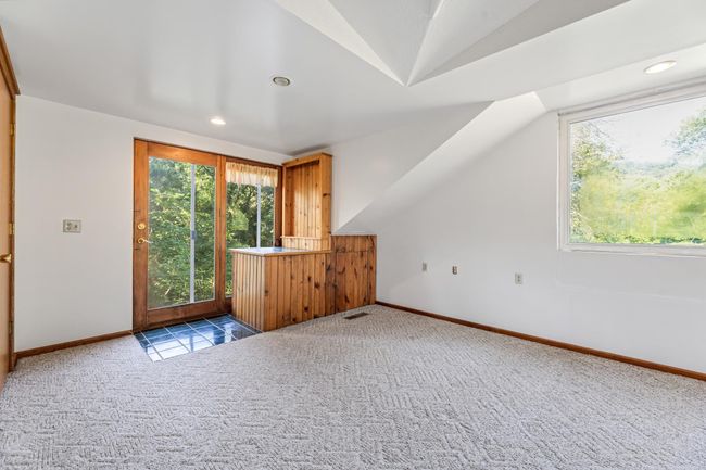 Loft/Bedroom | Image 17