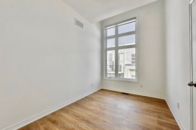 28 Alan Francis Lane, House attached with 3 bedrooms, 4 bathrooms and 1 parking in Markham ON | Image 26