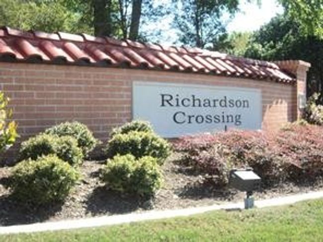 View of community / neighborhood sign | Image 27