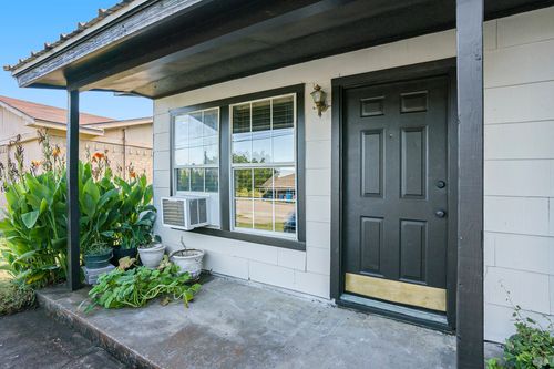 716 N Cummings Dr, Alvarado, TX, 76009-3200 | Card Image