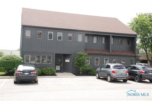 1605 Perrysburg Holland Road, Maumee, OH, 43537 | Card Image