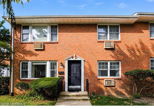 111E The Orchards, Cranbury, NJ, 08512 | Card Image